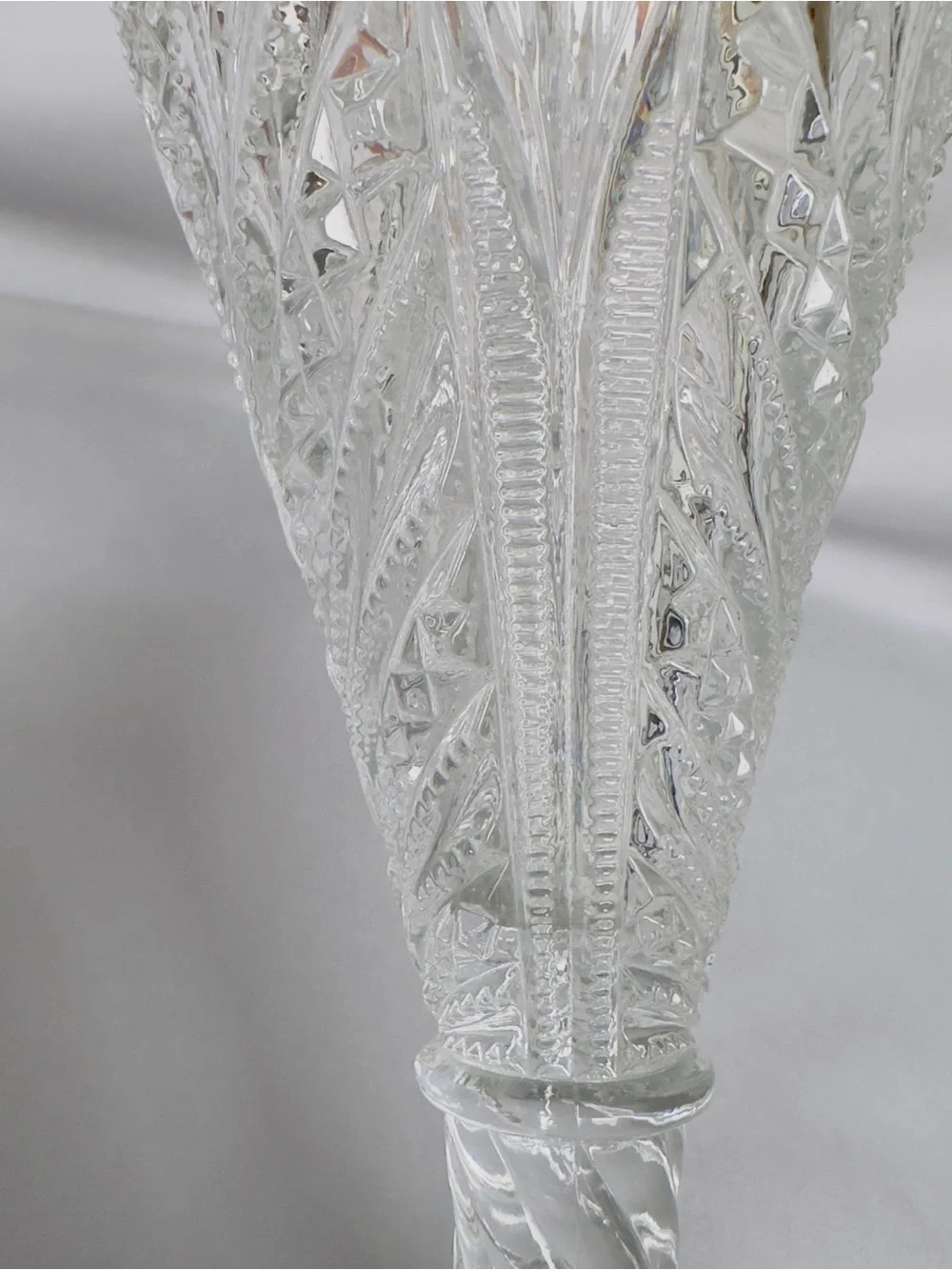 Vintage Bryce Higbee Palm Leaf Clear Glass 8.5